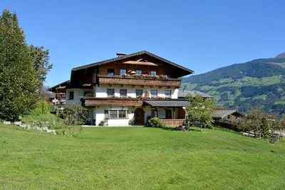 Naturlandschaft in der Nähe des Bauernhofs