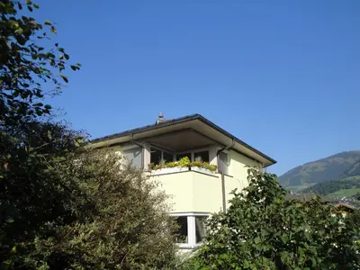 Ein allgemeiner Bergblick oder ein Berglick von der Ferienwohnung aus