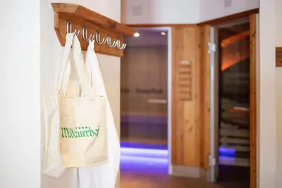 Ein Zertifikat, Auszeichnung, Logo oder anderes Dokument, das in der Unterkunft Hotel Wildauerhof ausgestellt ist