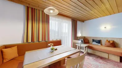 Ein Sitzbereich in der Unterkunft Landhaus Foidl