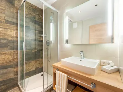 Ein Badezimmer in der Unterkunft Apartment in Wald near Zillertal Arena