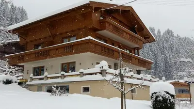 Haus Binder im Winter