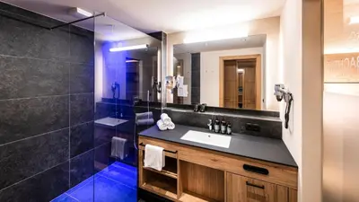 Ein Badezimmer in der Unterkunft Natur Resort RISSBACHER