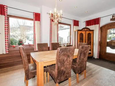Ein Sitzbereich in der Unterkunft Apartment Tyrol-2 by Interhome