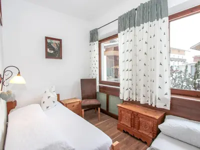 Ein Bett oder Betten in einem Zimmer der Unterkunft Apartment Tyrol-2 by Interhome