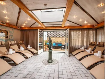 Ein Sitzbereich in der Unterkunft Alpen Glück Hotel Villa Lisa garni