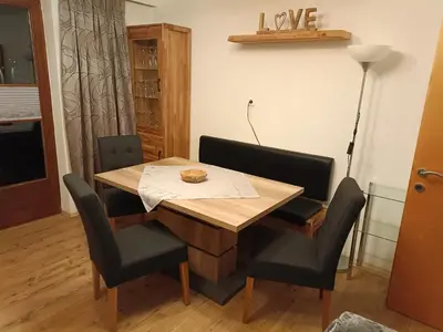 Ein Sitzbereich in der Unterkunft APPARTEMENT EBERHARTER Conny