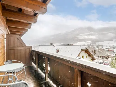Ein allgemeiner Bergblick oder ein Berglick von der Ferienwohnung aus
