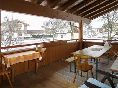 Ein Restaurant oder anderes Speiselokal in der Unterkunft Apartment Anger by Interhome