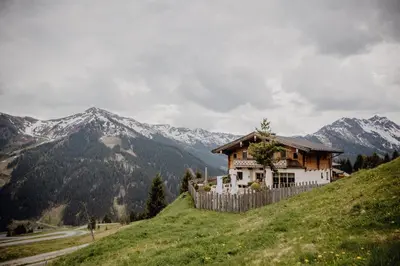 Naturlandschaft in der Nähe des Chalets