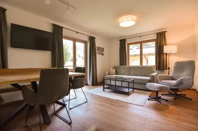 Ein Sitzbereich in der Unterkunft Apartments Foidl