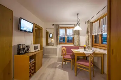 Küche/Küchenzeile in der Unterkunft Appartements am Römerweg