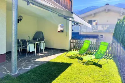 Ein Garten an der Unterkunft Moida-Ferienwohnung