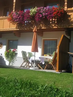 Ein Garten an der Unterkunft Apartment Galtenberg