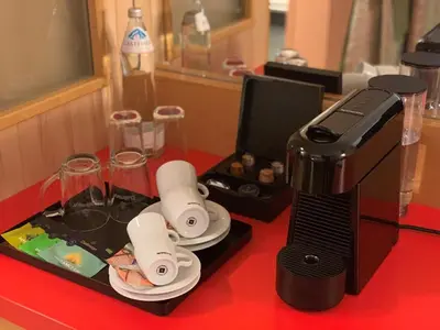 Kaffee-/Teezubehör in der Unterkunft Hotel Auwirt Zentrum