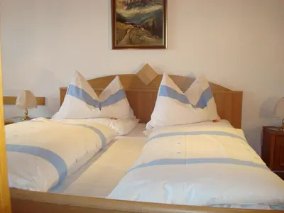 Ein Bett oder Betten in einem Zimmer der Unterkunft Gästehaus-Pension Bendler