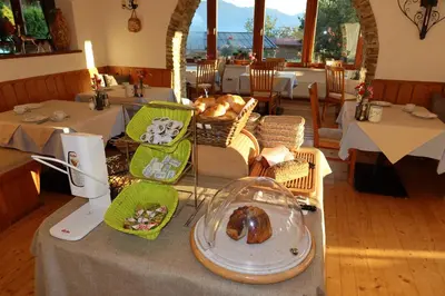 Essen in der Pension oder in der Nähe