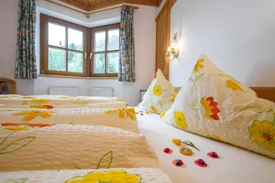 Ein Bett oder Betten in einem Zimmer der Unterkunft Ferienhaus Niedermoser