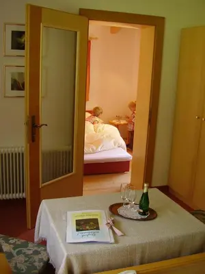 Ein Bett oder Betten in einem Zimmer der Unterkunft Gästehaus Elfriede