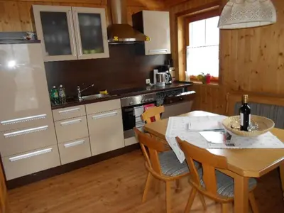 Küche/Küchenzeile in der Unterkunft Ferienwohnung Trattenhaus