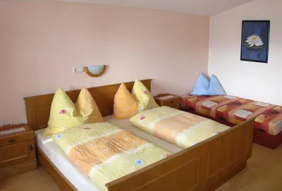 Ein Bett oder Betten in einem Zimmer der Unterkunft Haus Jochblick Familie Loinger