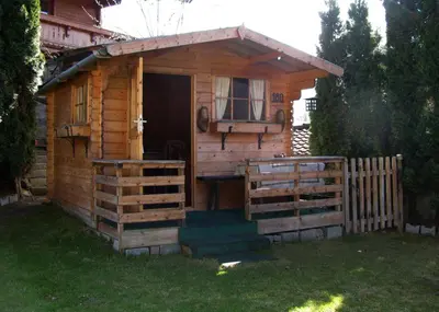 Das Gebäude in dem sich das Bed & Breakfast befindet