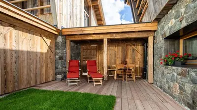 Ein Patio oder anderer Außenbereich in der Unterkunft Stadl Lofts Plattenalm - Premiumchalets - Zillertal - Tirol - Salzburg