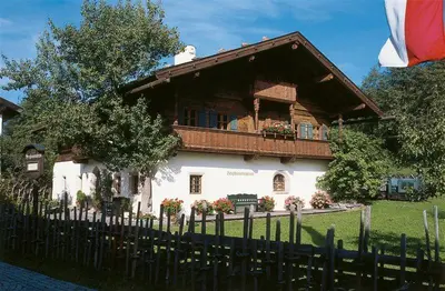 Ein Garten an der Unterkunft Landhaus Gertrude Eder