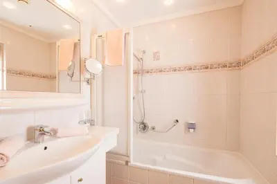 Ein Badezimmer in der Unterkunft Hotel Silberberger - Wildschönau