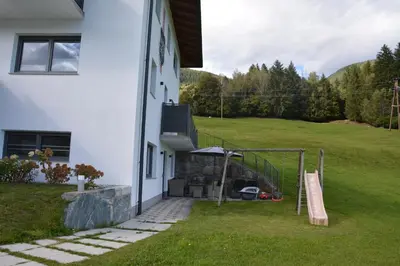 Ein Garten an der Unterkunft Appartement Wieshof