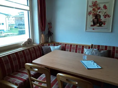 Ein Sitzbereich in der Unterkunft Bahlerhof - Luxner Annelies