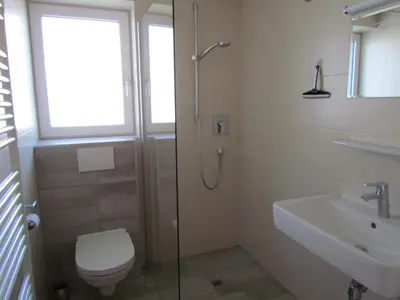 Ein Badezimmer in der Unterkunft Landhaus Kröll