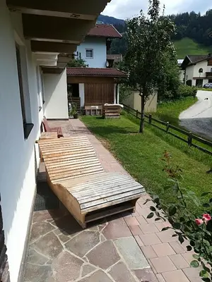 Ein allgemeiner Bergblick oder ein Berglick von der Ferienwohnung aus