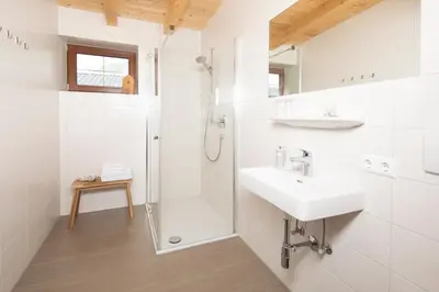 Ein Badezimmer in der Unterkunft Hotel Andreas
