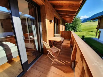 Ein allgemeiner Bergblick oder ein Berglick von der Ferienwohnung aus