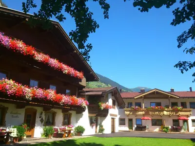 Das Gebäude in dem sich die Pension befindet