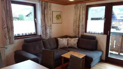 Ein Sitzbereich in der Unterkunft Haus Elisabeth