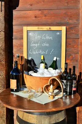 Getränke in der Unterkunft Simal Alm
