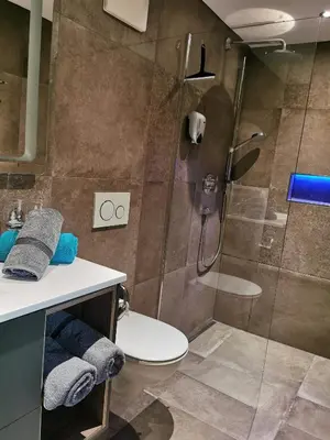 Ein Badezimmer in der Unterkunft Pension Elisabeth