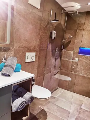 Ein Badezimmer in der Unterkunft Pension Elisabeth