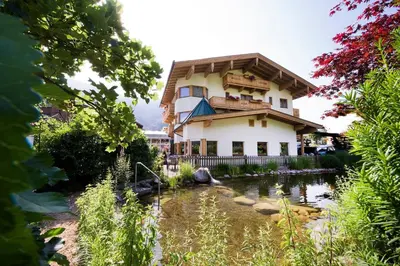 Das Gebäude in dem sich das Hotel befindet