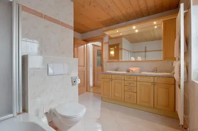 Ein Badezimmer in der Unterkunft Ferienhaus Elisabeth