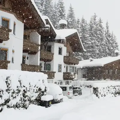 Chalet Bergzauber by PiaundDirk