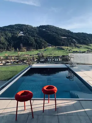 Der Swimmingpool an oder in der Nähe von GOING TRIPLE A apartments NORTH