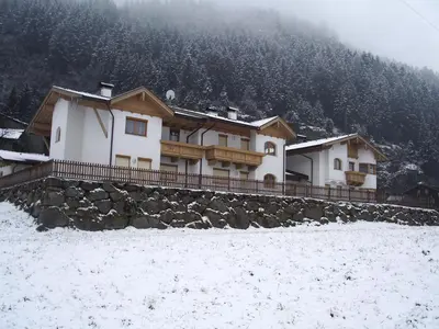 Haus Peter Schiestl im Winter