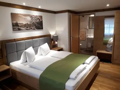 Ein Bett oder Betten in einem Zimmer der Unterkunft Denggnhof