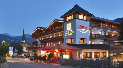 Ein allgemeiner Bergblick oder ein Berglick von des Hotels aus