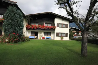 Ein Garten an der Unterkunft Haus Hager - Maria Hager