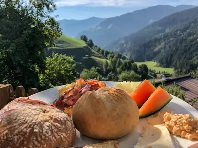 Essen im Hotel oder in der Nähe