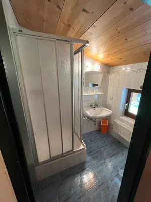 Ein Badezimmer in der Unterkunft Ferienhof Wölflbauer